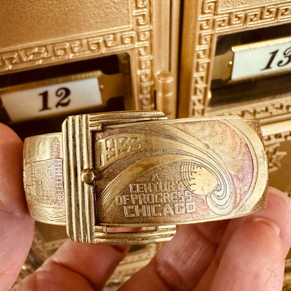 1933 Chicago World's Fair Silver-tone Bracelet - Picture 1 of 7
